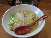 「香彩鶏だし塩ラーメン」@麺屋 翔 西新宿本店の写真