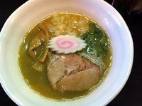 「極煮干白湯麺」@づゅる麺 池田の写真