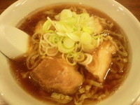 「丸桃らーめん(６８０円)」@まるもも食堂の写真