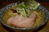 「鶏塩ラーメン大盛り　820円」@らーめん マル汁屋の写真