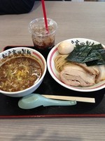 「特製つけ麺」@松戸富田製麺 三井アウトレットパーク木更津店の写真