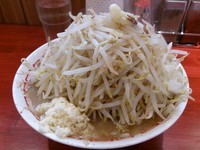 「ラーメン・小（野菜増し）」@激盛ラーメン ゴリラ屋の写真