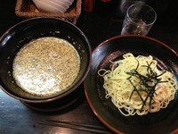 「つけめん(小盛)」@うめもと 池袋店の写真