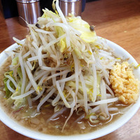 「ラーメン小¥700(麺硬、ニンニク)」@マキシマムザラーメン 初代 極の写真