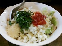 「まぜそばMix（極太つるコシ麺）880円＋ビール」@ラーメンアキラの写真