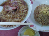 「半チャーハン･ラーメン￥720」@中華料理 萬福の写真