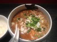 「醤油らーめん（鯖）・半ライス（800円）」@あら焚き豚骨 あらとん 新宿御苑店の写真