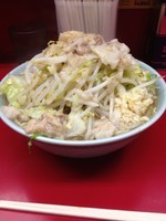 「小ラーメン（ニンニクアブラ）」@ラーメン二郎 中山駅前店の写真