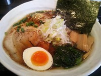 「我そば醤油（大盛無料） ５９０円」@麺匠 我家の写真