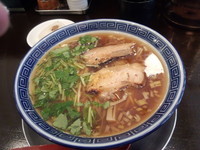 「醤油らあめん」@東京らあめんタワー 芝大門本店の写真