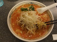 「担々麺【850円】」@龍巳飯店の写真