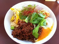 「【祝日限定】汁無し坦々麺 つけだれ付き」@ラーメン ひかりの写真