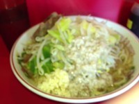 「ラーメン固め・野菜・にんにく・あぶら多め」@赤ひげラーメンの写真