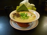 「長浜らーめん」@博多長浜らーめん 六角堂 町田店の写真