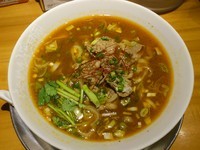 「牛肉麺（ニューローメン）天唱\780」@らあめん花月嵐 浅草雷門店の写真