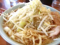 「ラーメン（ヤサイニンニク）」@ラーメン二郎 亀戸店の写真