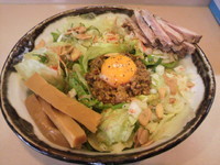 「まぜそば（赤）」@ブロンソンの写真