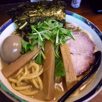 「らぁめん 500円 + α（10周年記念 1コインＳＡＬＥ）」@らぁめん 葉月の写真