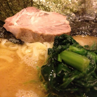 「のり中」@横浜ラーメン 武蔵家 三鷹店の写真