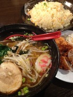 「ラーメンチャーハンセット(醤油ﾗｰﾒﾝ)￥７８０」@金源 牛久店の写真