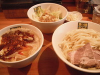 「辛辛濃菜つけ麺中盛（辛さ普通）＋ジロベジ＋大蒜」@濃菜麺 井の庄の写真