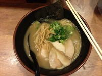 「豚骨ラーメン」@豚骨世界 大大 大岡山店の写真