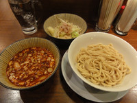 「辛味つけ麺（200g・野菜ちょい増し）」@ラーメン・つけ麺 笑福 西本町店の写真