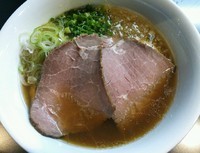 「贅沢焼牛らぁ麺（醤油）」@牛骨らぁ麺 マタドール 本店の写真