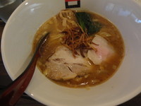 「濃菜醤油ラーメン」@麺処 hachiの写真