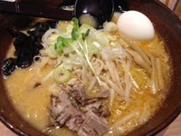 「味噌らーめん」@白樺山荘 北海道ラーメン道場店の写真