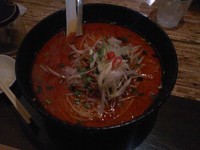 「辛辛麺、大盛り、激辛」@横濱家 こどもの国店の写真