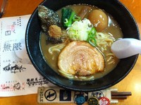 「味玉ら〜めん」@○寅 麺屋 山本流の写真