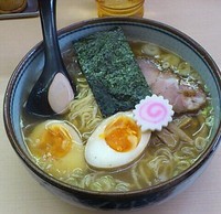 「煮玉子らーめん・620円」@いつみ屋の写真