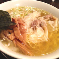 「ワンタン麺(塩)大盛」@中華そば あおいの写真