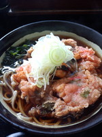 「ゲソかき揚げそば480円」@立喰そば きうちの写真