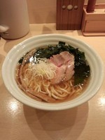 「醤油わかめそば（限定）」@饗 くろ㐂の写真