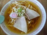 「極太手打ちラーメン520円」@食堂なまえの写真