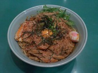 「旨辛油そば、メガ盛」@佐藤製麺所の写真