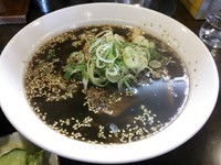 「中虎650円＋小ライスおしんこ付き（ランチサービス）」@中華そば 虎矢の写真