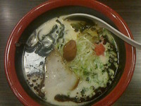 「塩とんこつ７５０円」@麺屋ぐらんふぁの写真