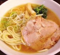 「ラーメン 750円」@らーめん紬麦の写真