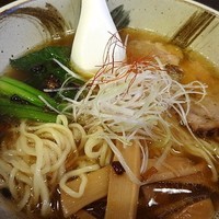 「伝説の塩ラーメン（あっさり）680円（プレオープン期間）」@ラーメン処 玄庵の写真