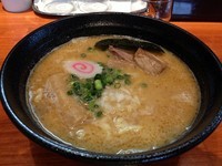 「濃厚中華そば（７３０円）」@中華そば 輝羅の写真