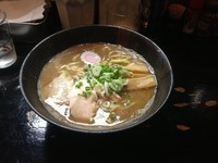 「濃厚ラーメン　塩　７５０円」@麺屋33の写真