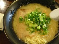 「とんこつらーめん」@らーめん ブッ豚の写真