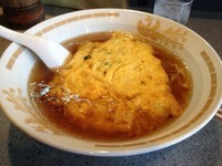 「玉子焼きラーメン」@中華料理 東香園の写真