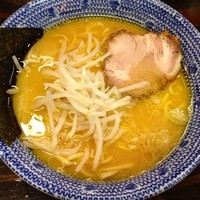 「醤油らーめん（￥600）」@氣華の写真