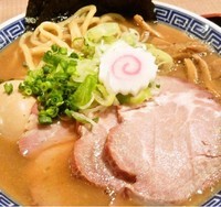 「特製ラーメン(中盛サービス)930円」@大勝軒てつの写真