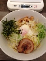 「とり塩まぜそば」@つけ麺まぜそば専門店 えじまんの写真