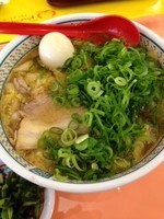 「煮玉子ネギラーメン」@どうとんぼり神座 イオンモールナゴヤドーム前店の写真